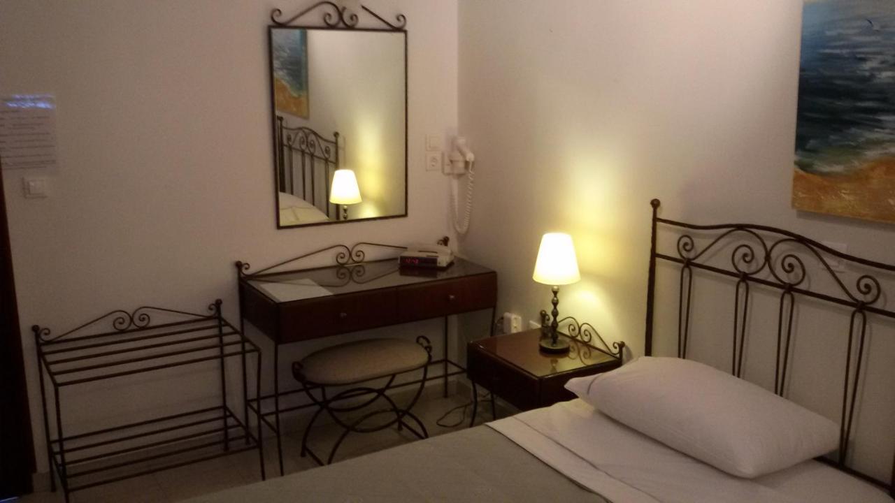 Sunset Studios And Apartments For Adults Over 21 Only Науса Экстерьер фото
