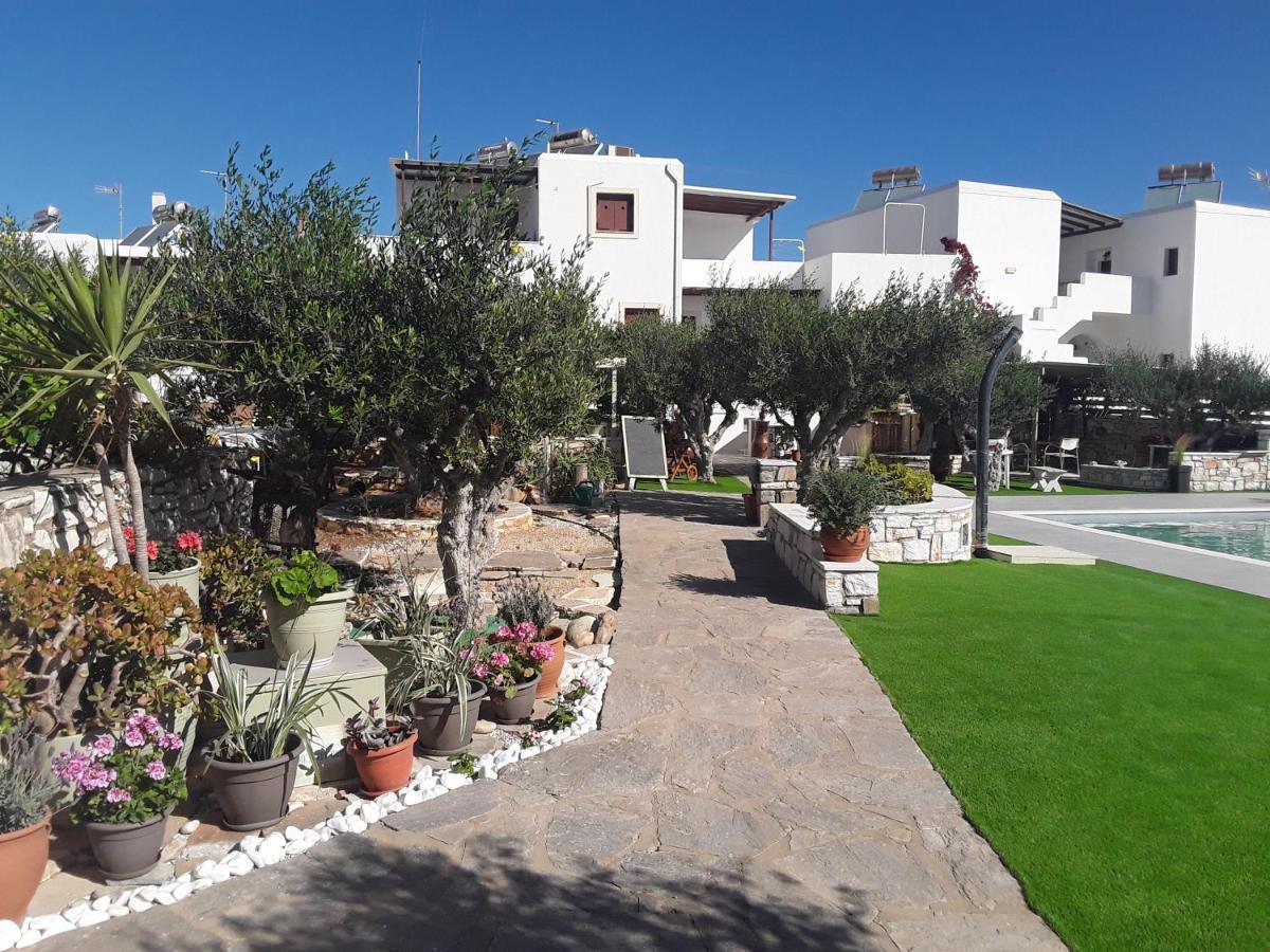 Sunset Studios And Apartments For Adults Over 21 Only Науса Экстерьер фото