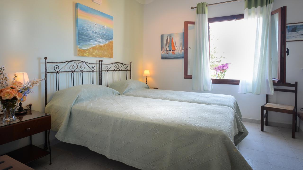 Sunset Studios And Apartments For Adults Over 21 Only Науса Экстерьер фото
