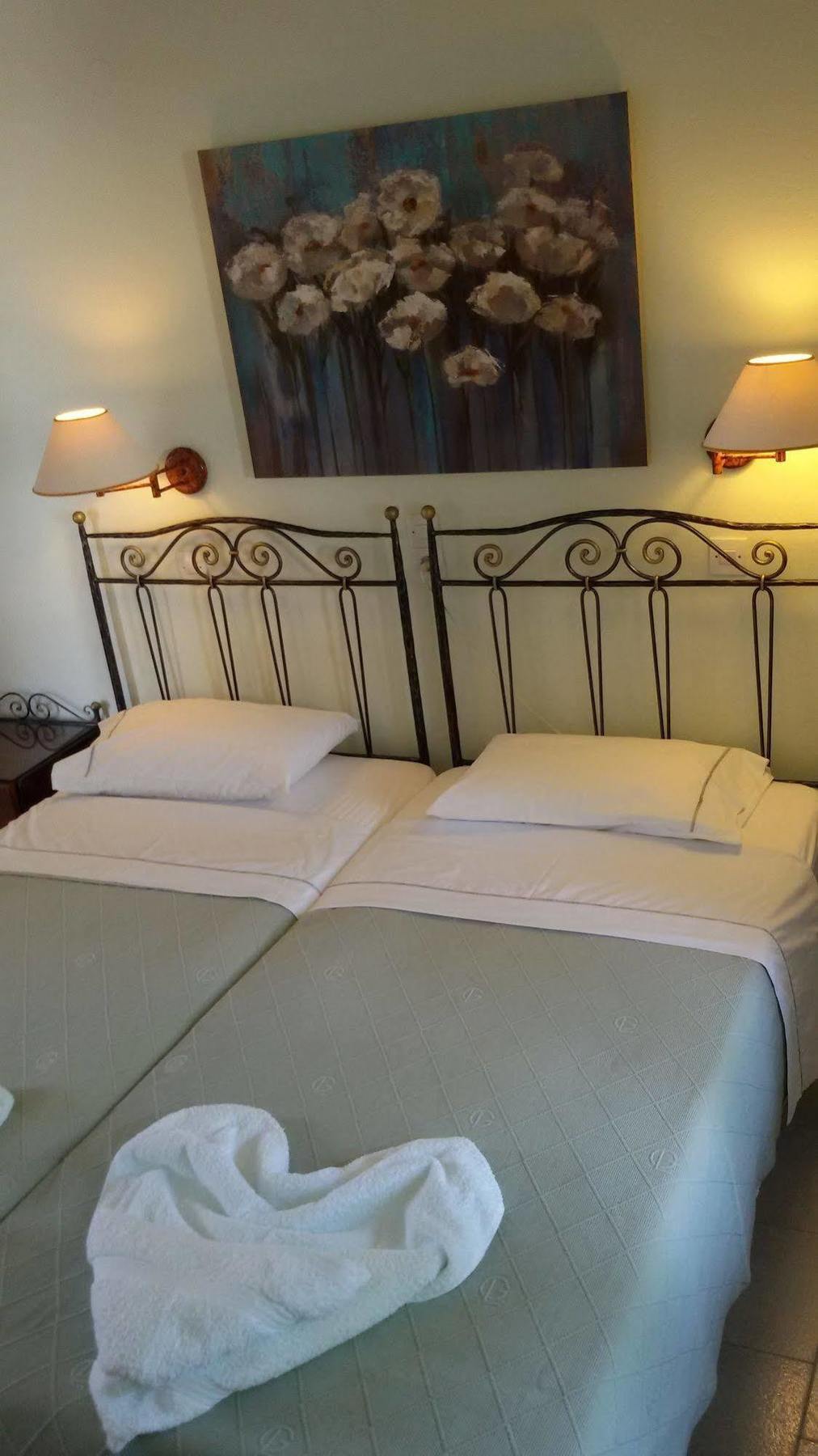 Sunset Studios And Apartments For Adults Over 21 Only Науса Экстерьер фото